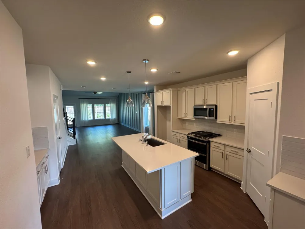 1710 Serenity Moon Drive Crosby, TX 77532