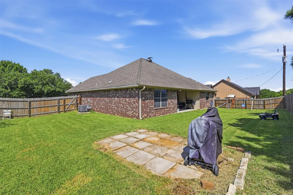 103 Edna Lane Caldwell, TX 77836