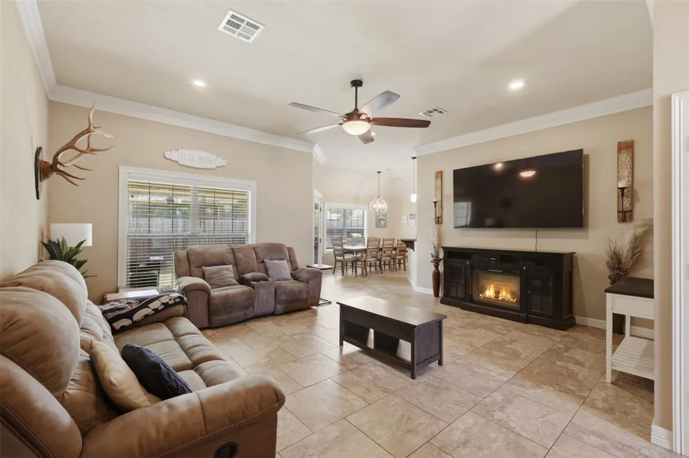 103 Edna Lane Caldwell, TX 77836