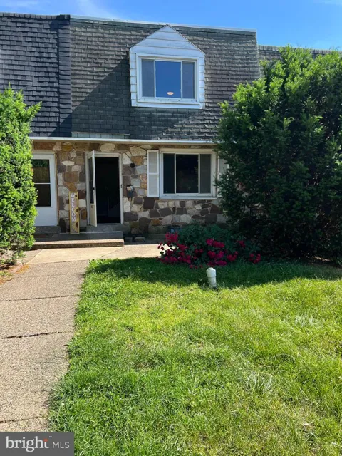 4004 GIDEON ROAD