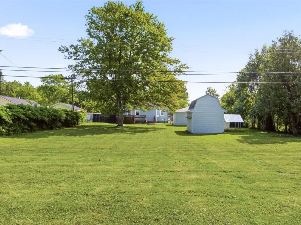 1827 Marlette Road Kimball, MI 48074