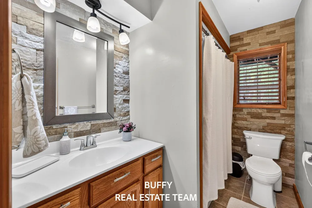 2200 Trillium Lane Grand Rapids, MI 49534