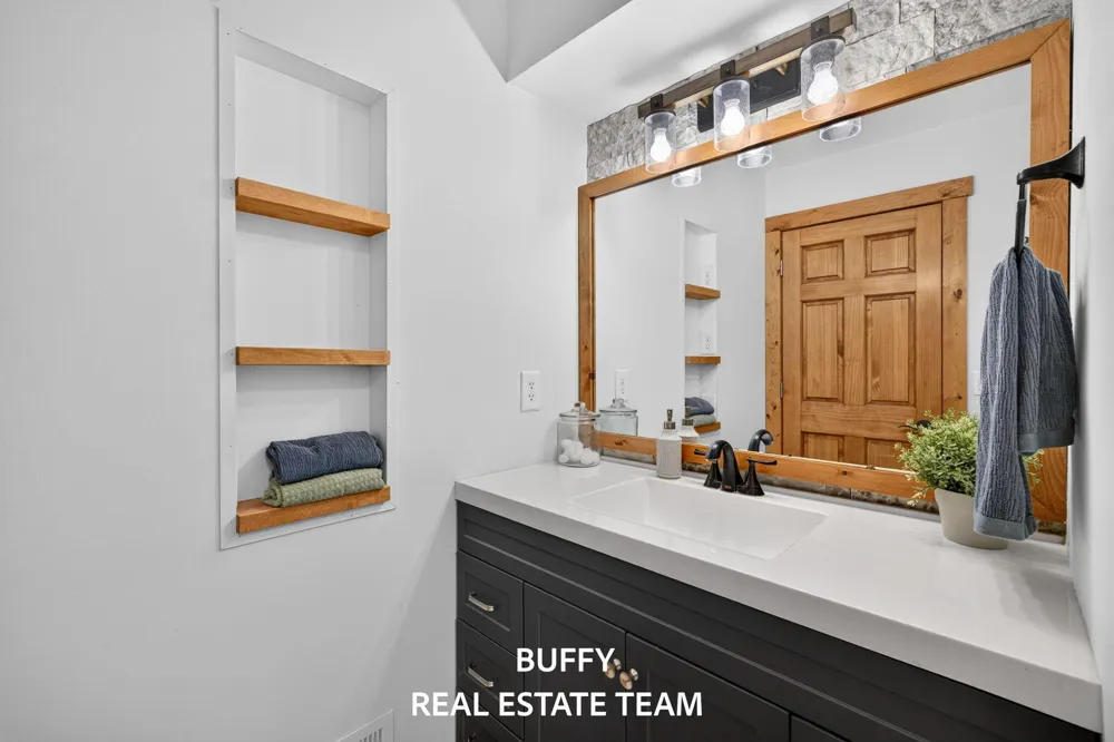 2200 Trillium Lane Grand Rapids, MI 49534