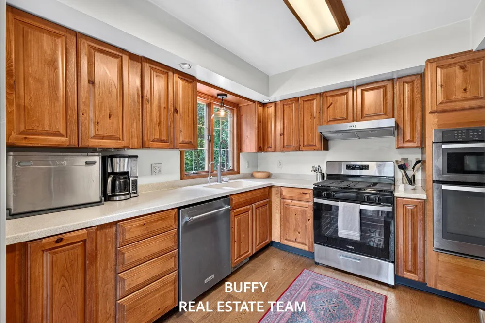 2200 Trillium Lane Grand Rapids, MI 49534