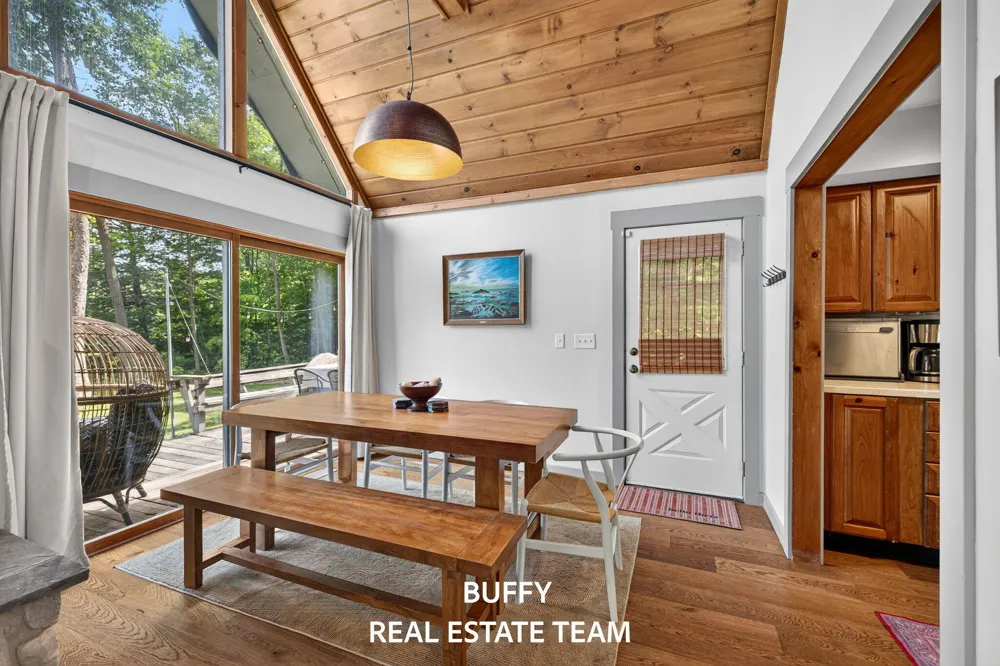2200 Trillium Lane Grand Rapids, MI 49534