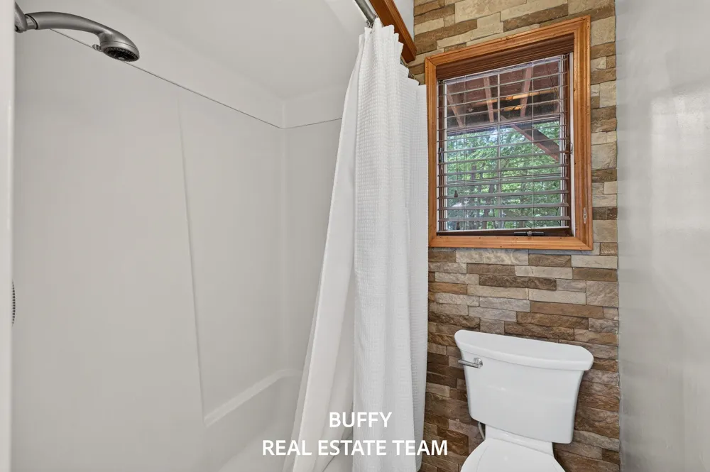 2200 Trillium Lane Grand Rapids, MI 49534