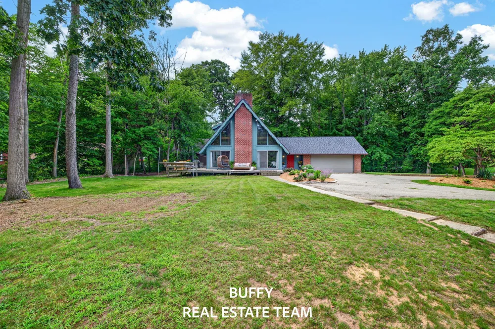 2200 Trillium Lane Grand Rapids, MI 49534