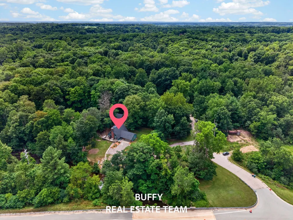 2200 Trillium Lane Grand Rapids, MI 49534
