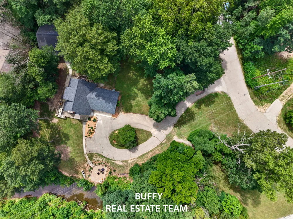 2200 Trillium Lane Grand Rapids, MI 49534