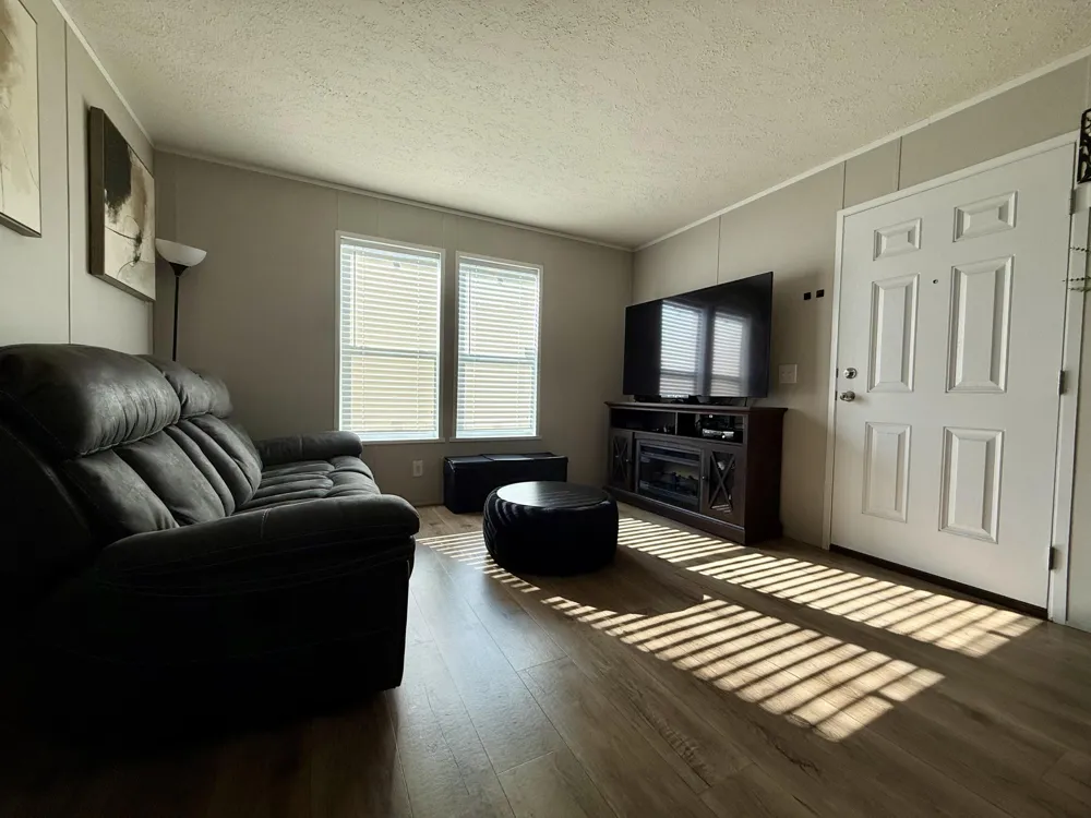 333 E Lakewood Boulevard #276 Holland, MI 49424