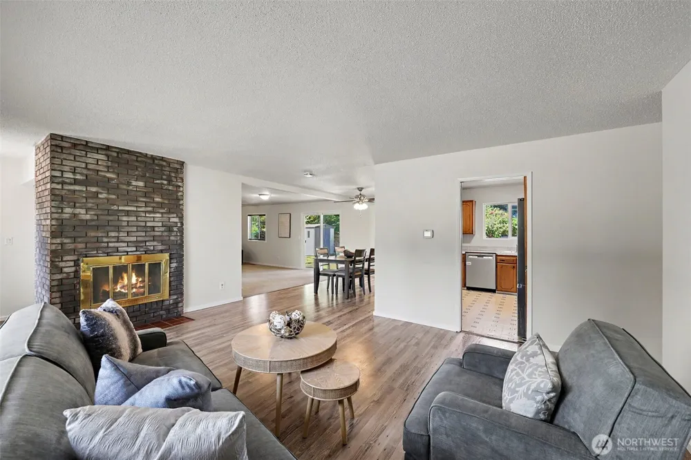 29425 34th Avenue S Auburn, WA 98001
