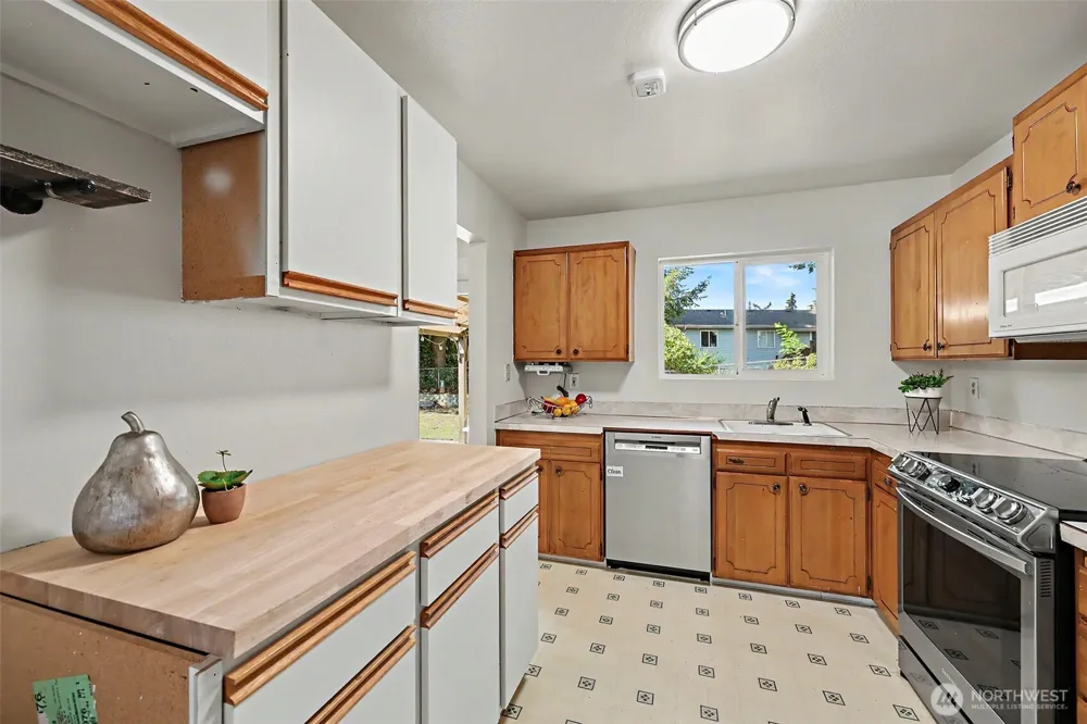 29425 34th Avenue S Auburn, WA 98001