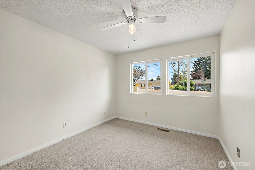 29425 34th Avenue S Auburn, WA 98001