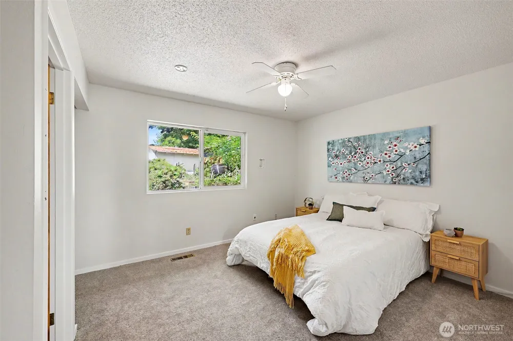 29425 34th Avenue S Auburn, WA 98001