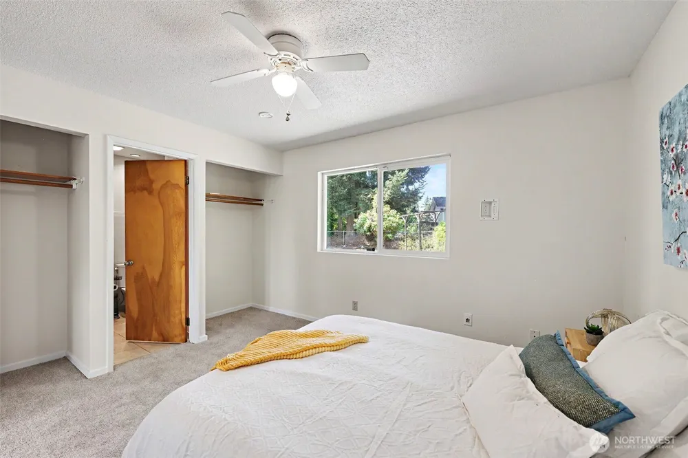 29425 34th Avenue S Auburn, WA 98001