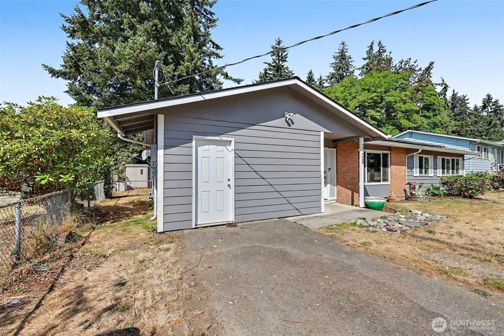 29425 34th Avenue S Auburn, WA 98001