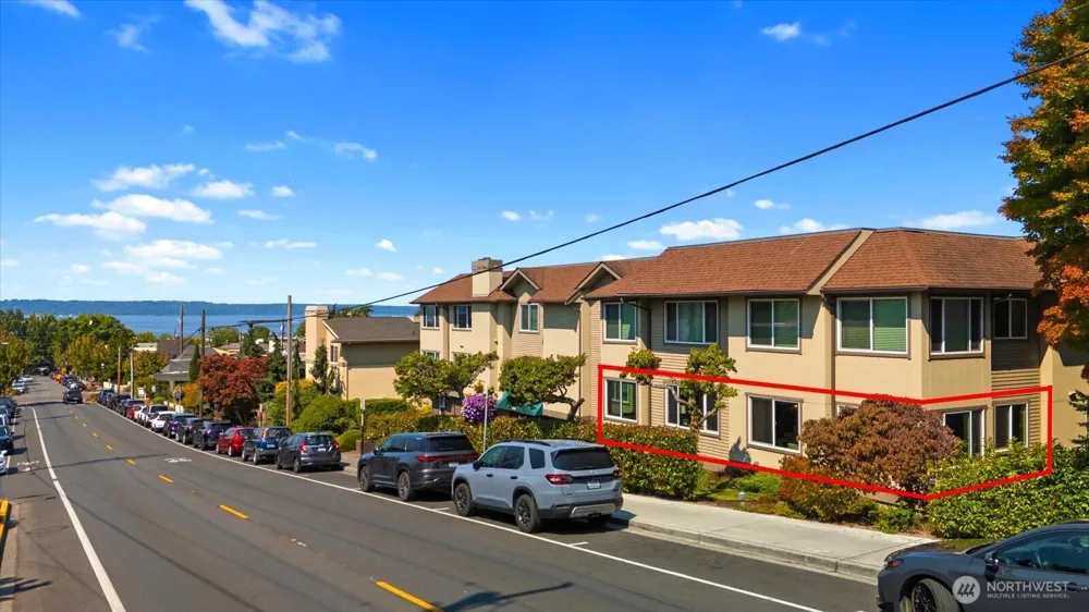 633 Main Street #104 Edmonds, WA 98020