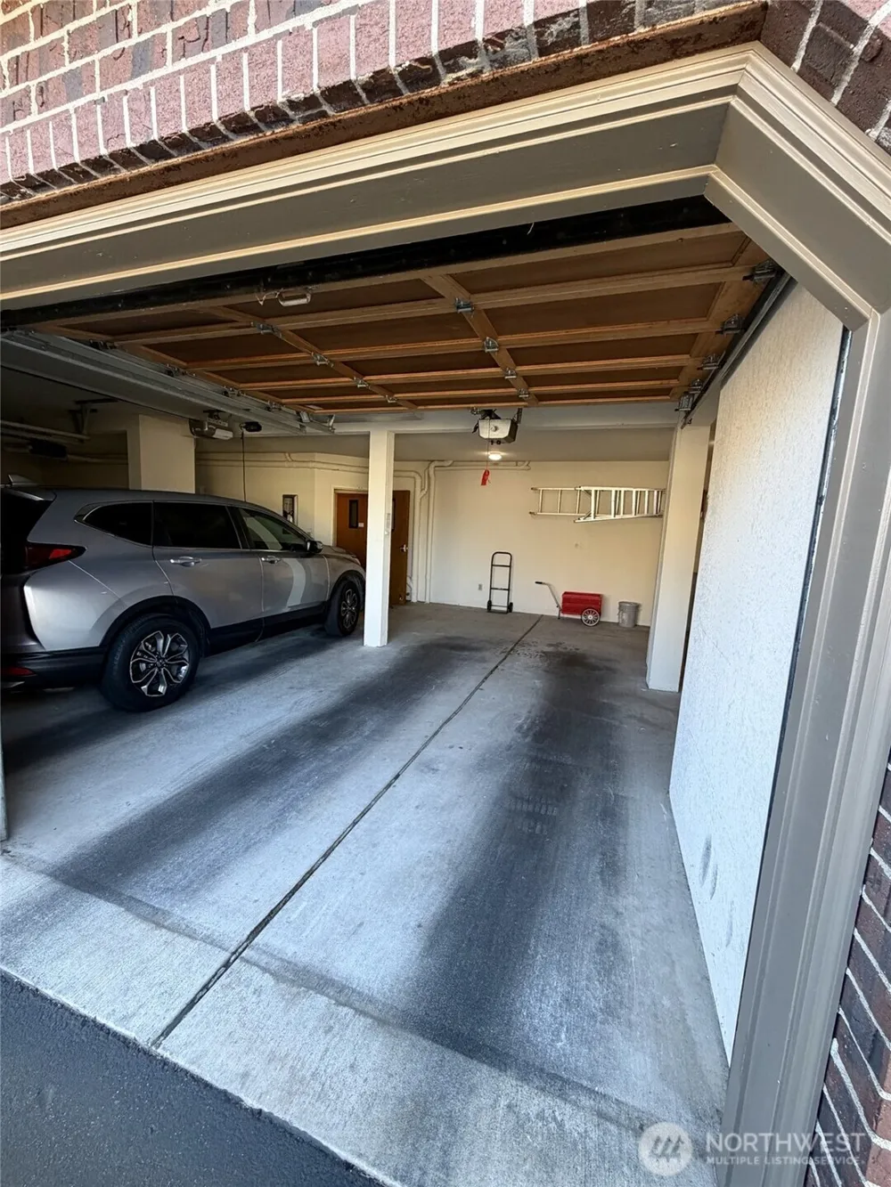 633 Main Street #104 Edmonds, WA 98020