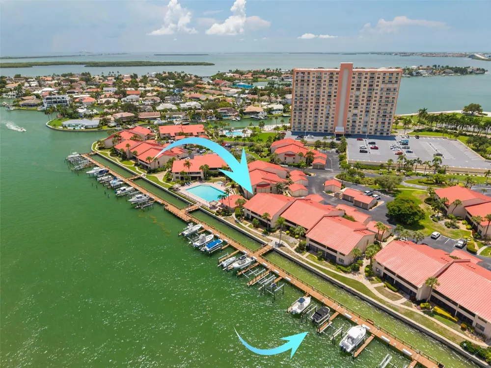 4780 BRITTANY DRIVE S #114 St Petersburg, FL 33715