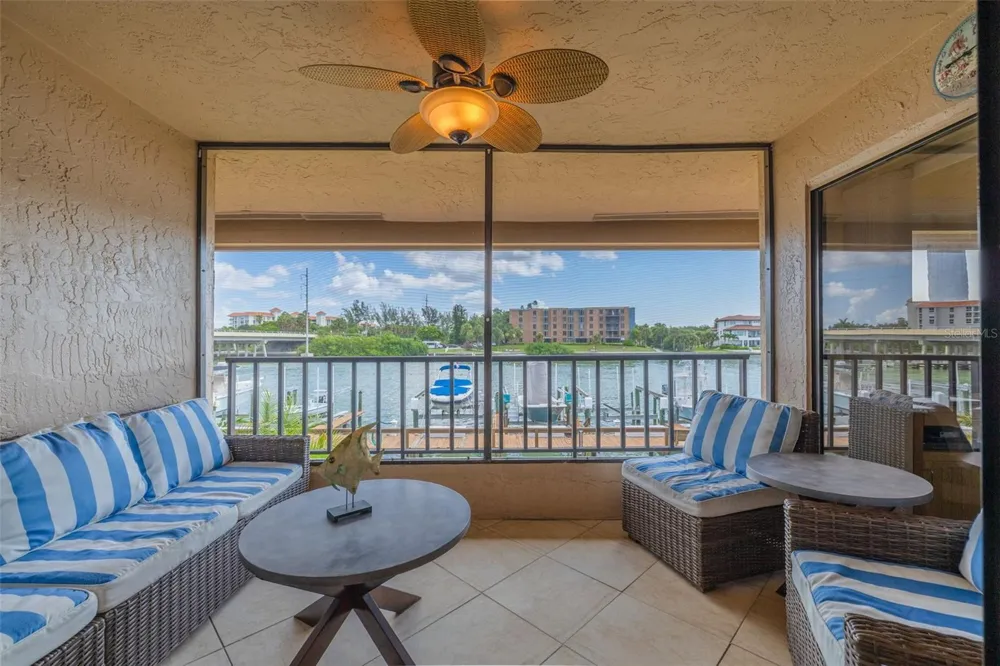4780 BRITTANY DRIVE S #114 St Petersburg, FL 33715