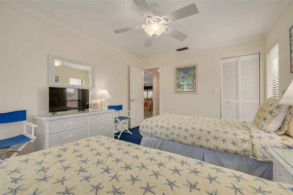 4780 BRITTANY DRIVE S #114 St Petersburg, FL 33715