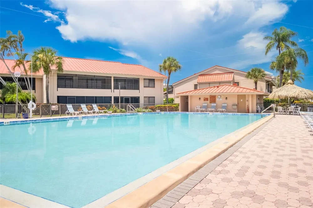 4780 BRITTANY DRIVE S #114 St Petersburg, FL 33715