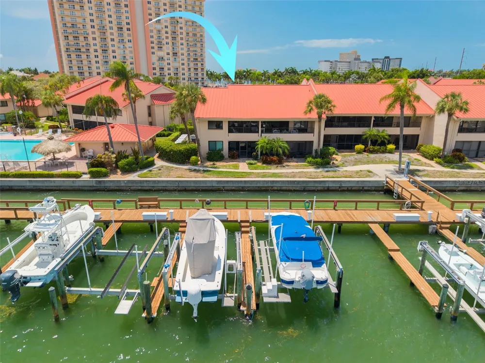 4780 BRITTANY DRIVE S #114 St Petersburg, FL 33715