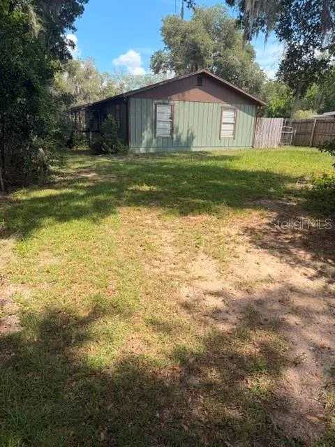 40950 W 9TH AVENUE Umatilla, FL 32784