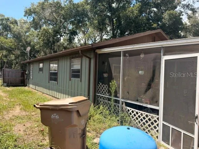40950 W 9TH AVENUE Umatilla, FL 32784