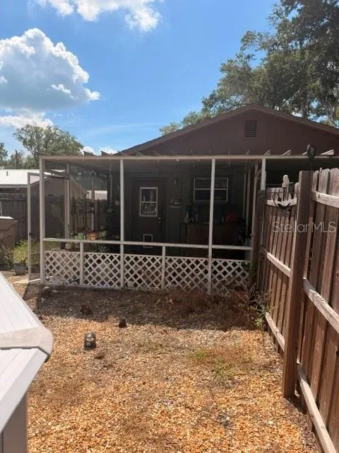 40950 W 9TH AVENUE Umatilla, FL 32784