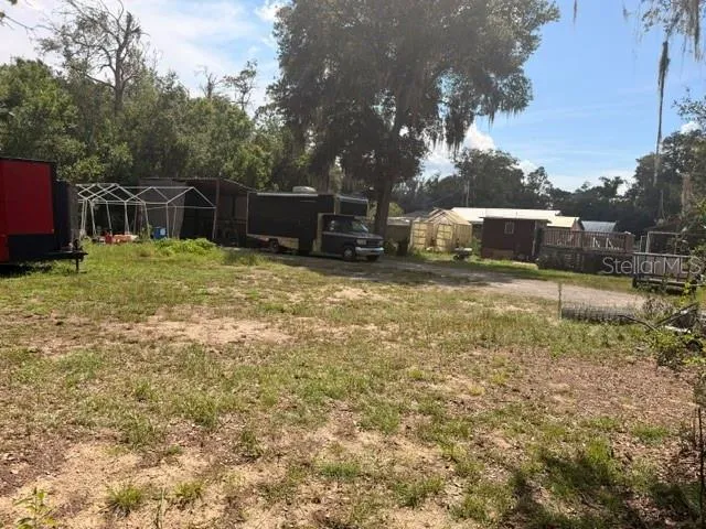 40950 W 9TH AVENUE Umatilla, FL 32784
