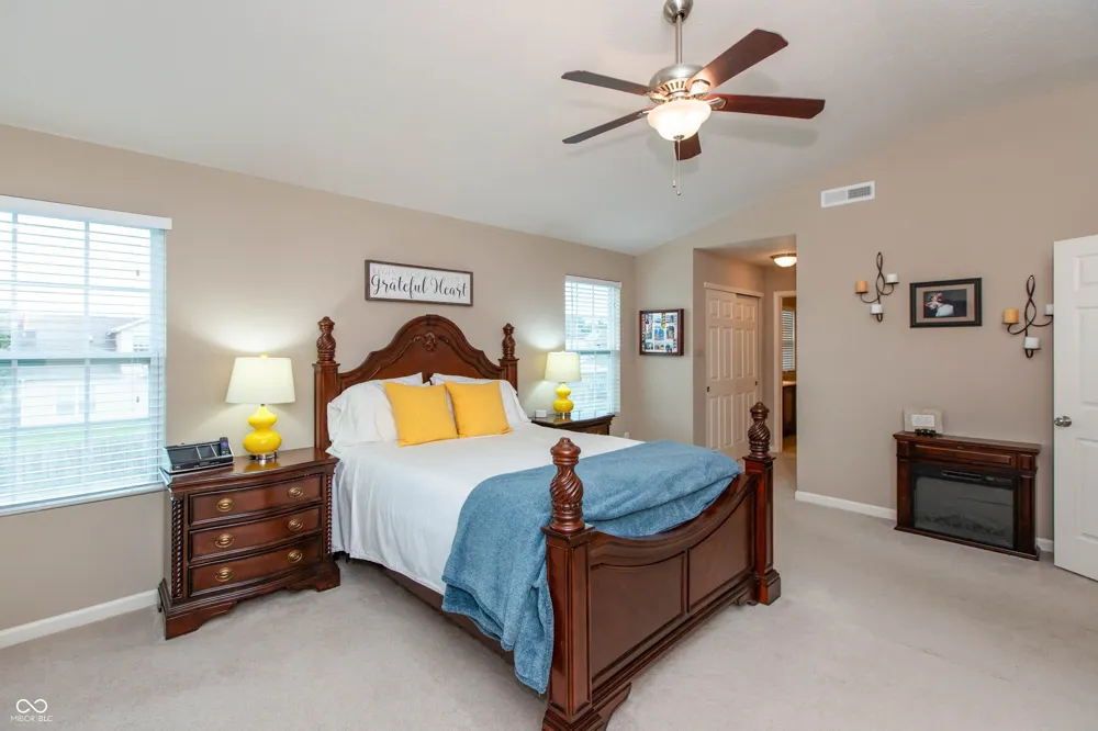 1637 Kilkenny Drive Avon, IN 46123