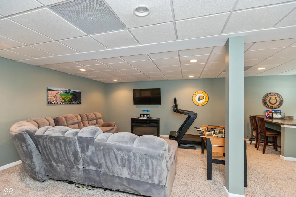 1637 Kilkenny Drive Avon, IN 46123