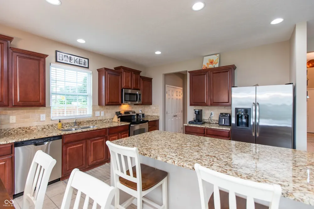 1637 Kilkenny Drive Avon, IN 46123