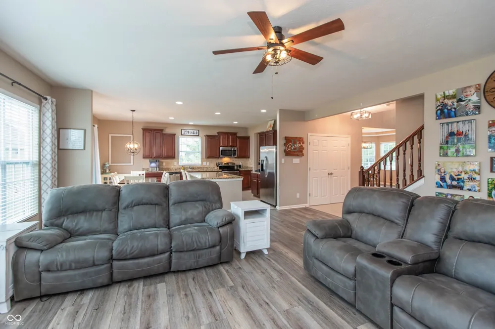1637 Kilkenny Drive Avon, IN 46123