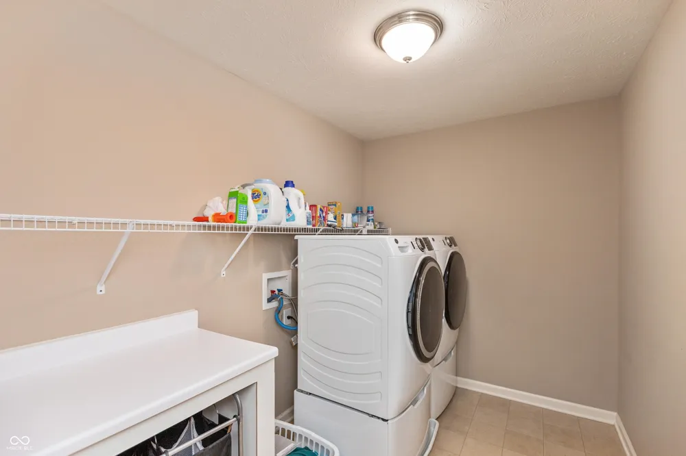 1637 Kilkenny Drive Avon, IN 46123