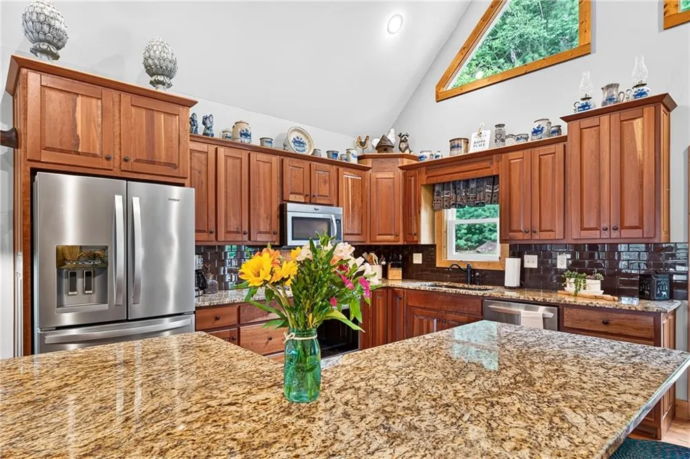 107 Old Birch Court Blairsville, GA 30512