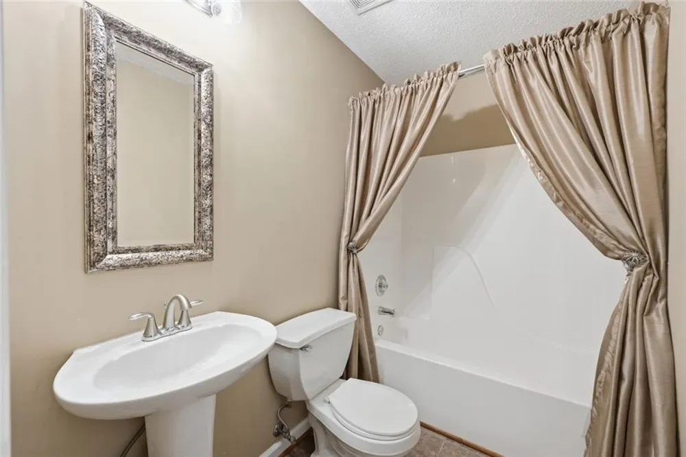 1784 Fort Shawnee Trace Dacula, GA 30019