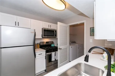 820 Canton Road #01-320