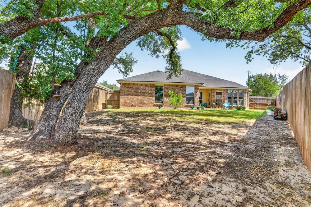 2807 River Ridge Court Granbury, TX 76048