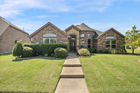 1025 Lincoln Drive