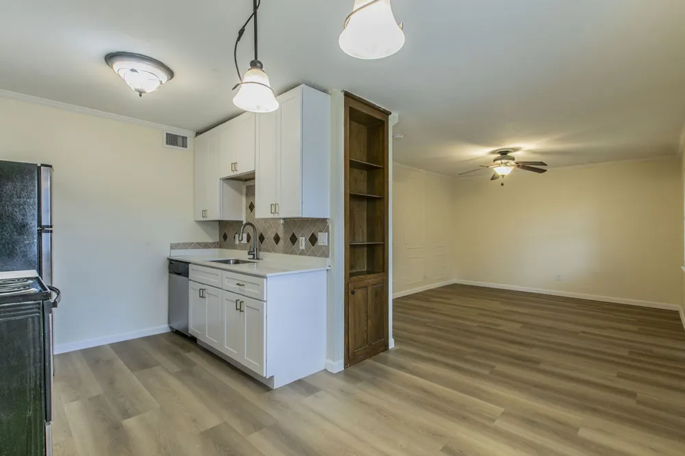 1214 Baylor Avenue #205 Waco, TX 76706