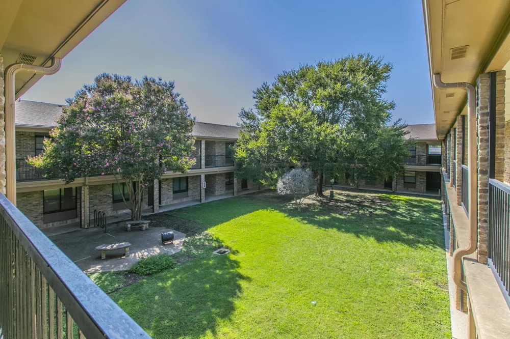 1214 Baylor Avenue #205 Waco, TX 76706