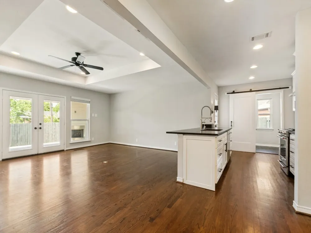 10620 Lorwood Drive Dallas, TX 75238