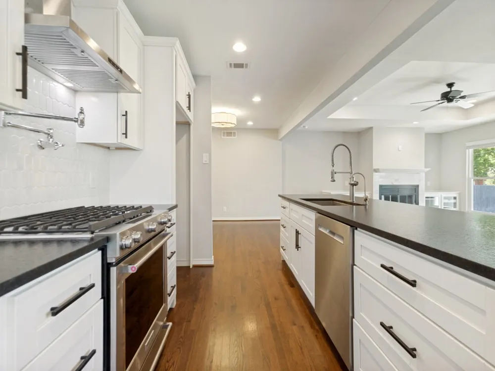 10620 Lorwood Drive Dallas, TX 75238