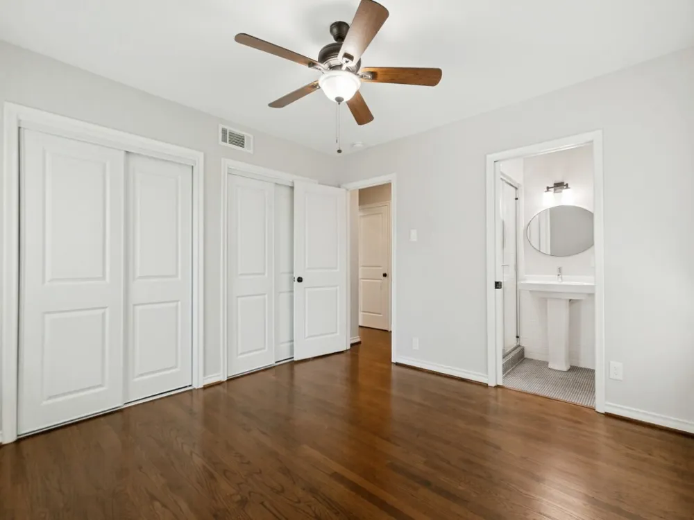 10620 Lorwood Drive Dallas, TX 75238