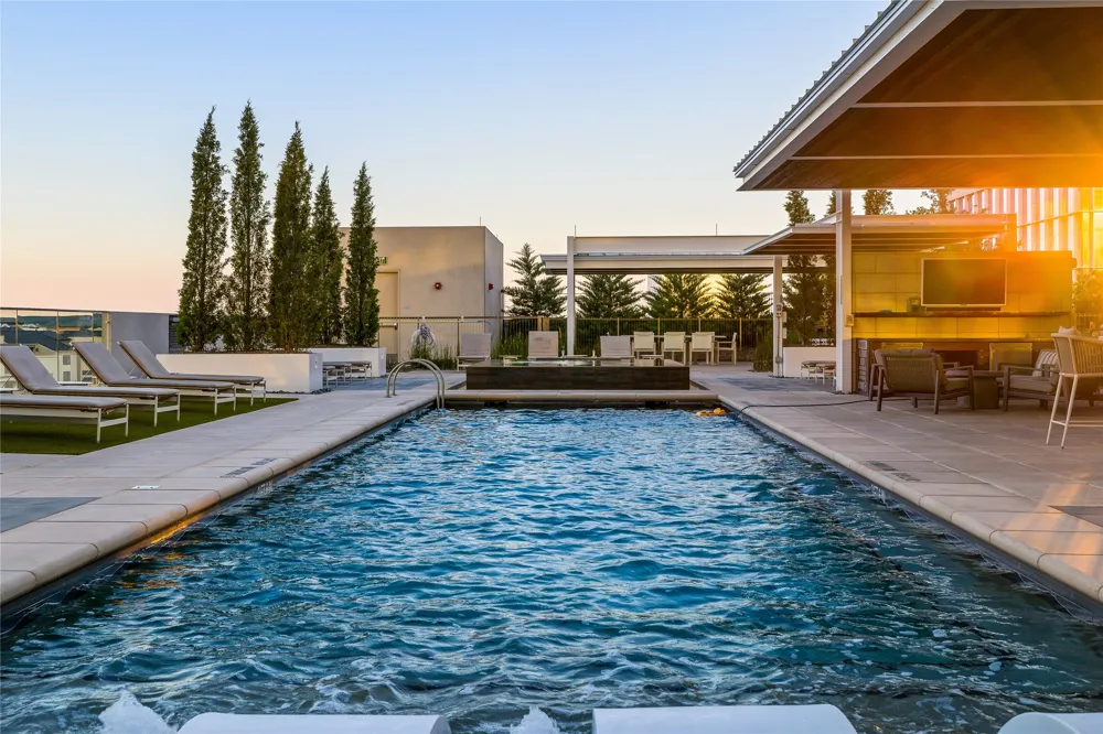 7901 Windrose Avenue #905 Plano, TX 75024