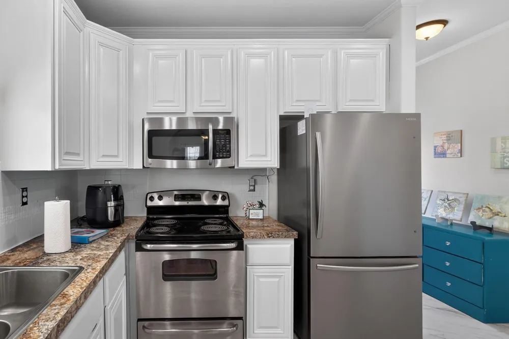 2019 Flamingo Drive Crystal Beach, TX 77650