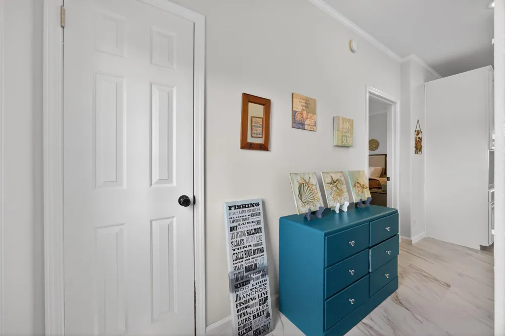 2019 Flamingo Drive Crystal Beach, TX 77650