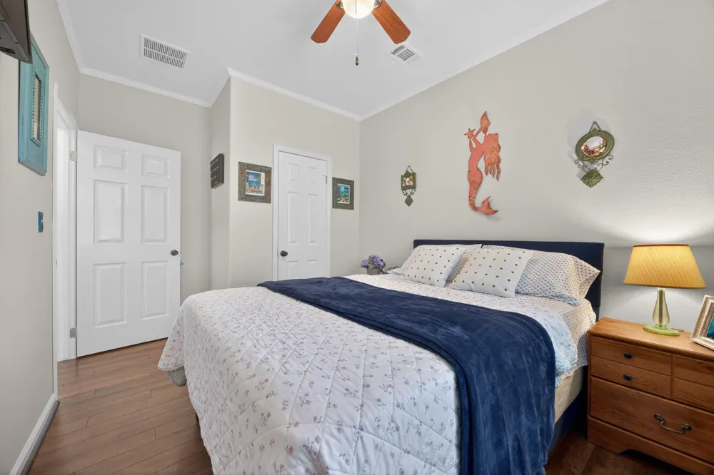 2019 Flamingo Drive Crystal Beach, TX 77650